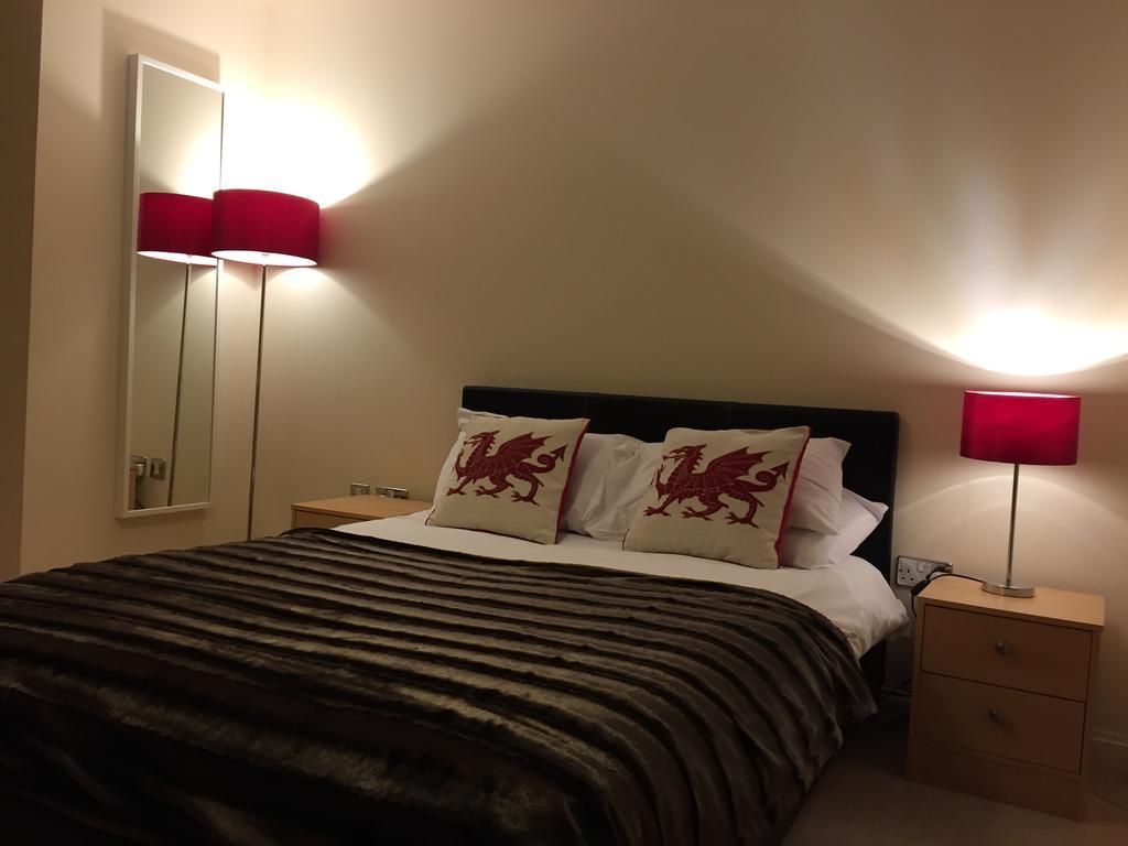 Cardiff Bay Luxury Apartment Bagian luar foto